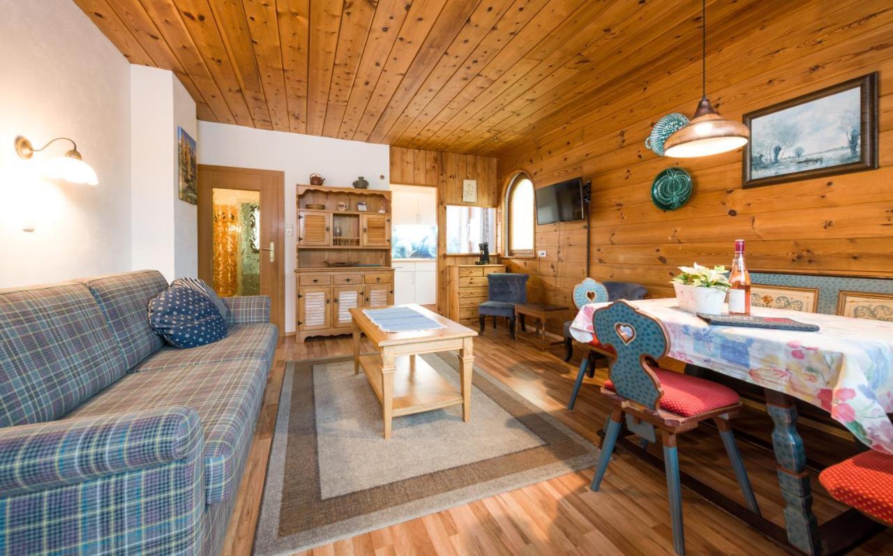 Tyrol Appartements 埃尔瓦尔德 外观 照片