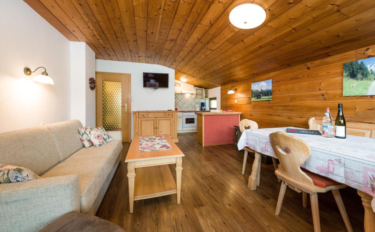 Tyrol Appartements 埃尔瓦尔德 外观 照片